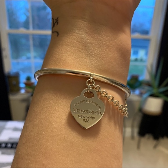 Tiffany heart bangle - Picture 6 of 6